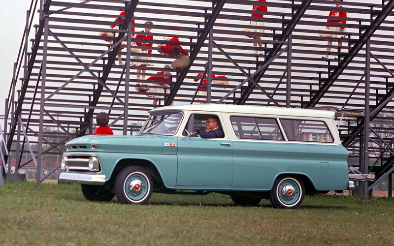 Illustration for article titled See The Chevy Suburban Grow Up In This Great Gallery Of Every Generation